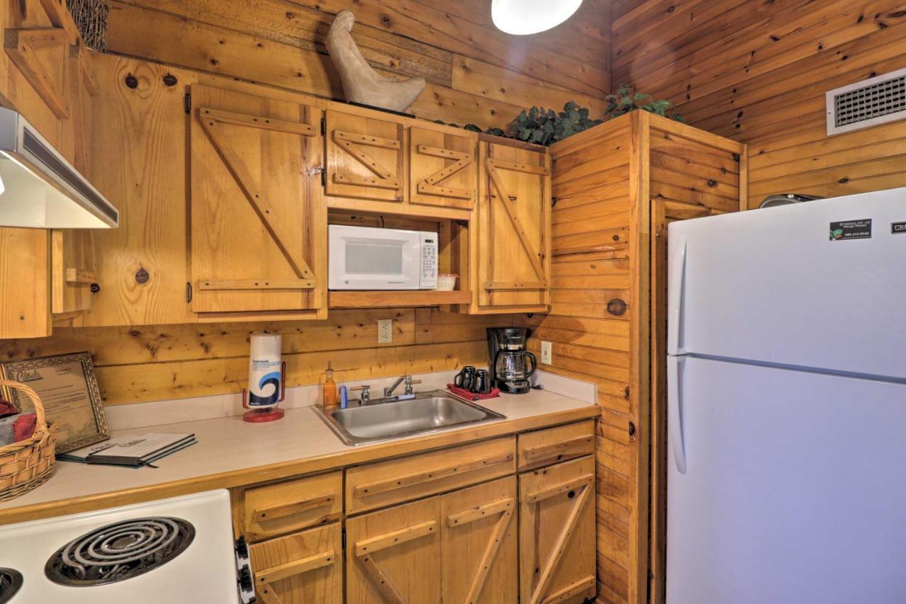 Peaceful Cabin With Hot Tub - Near Broken Bow Lake! Stephens Gap Luaran gambar